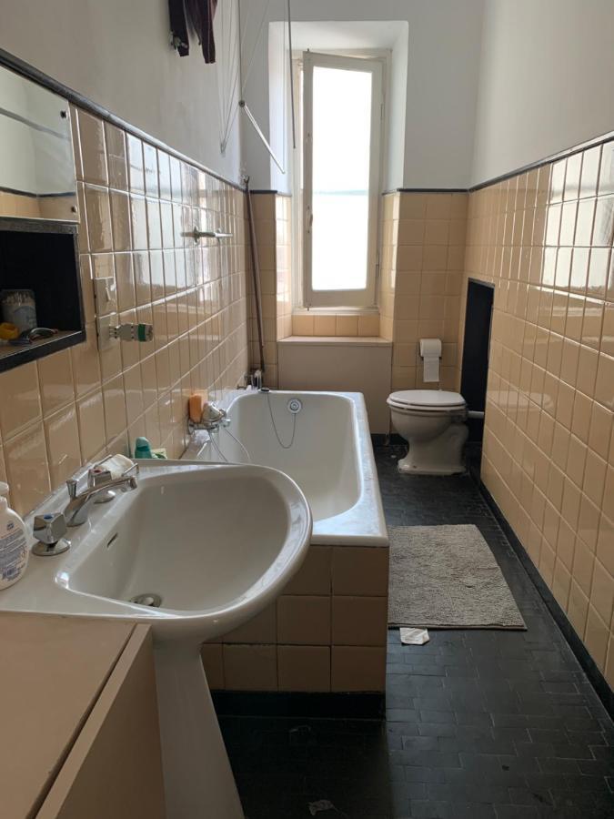 Sestri Levante Central Old Cusine Apartment Bagian luar foto