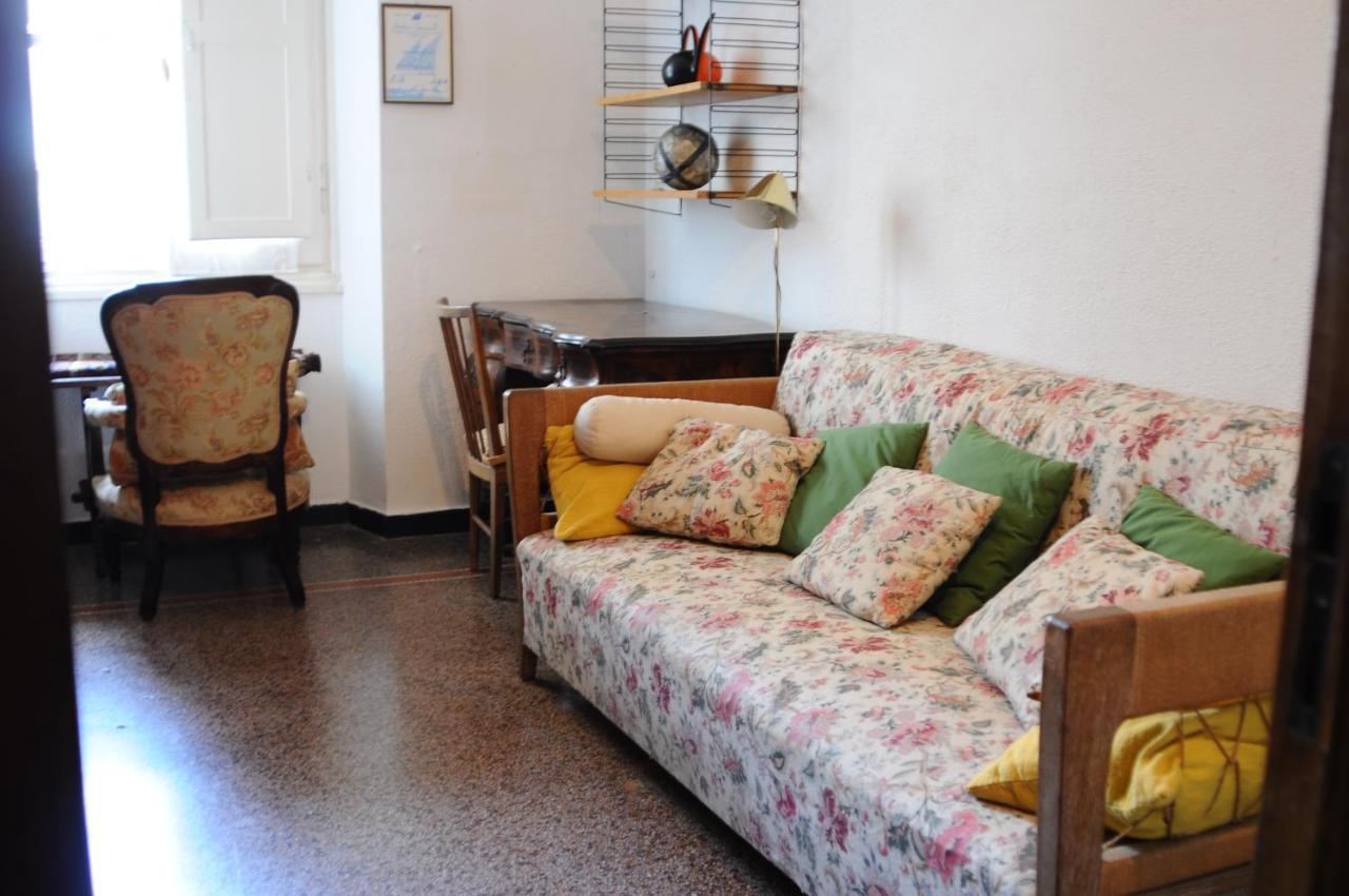 Sestri Levante Central Old Cusine Apartment Bagian luar foto