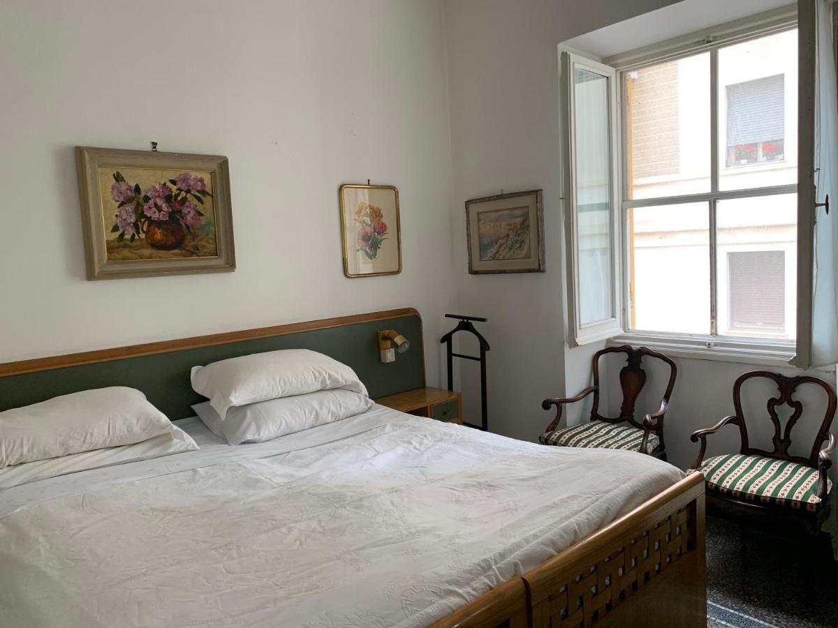 Sestri Levante Central Old Cusine Apartment Bagian luar foto